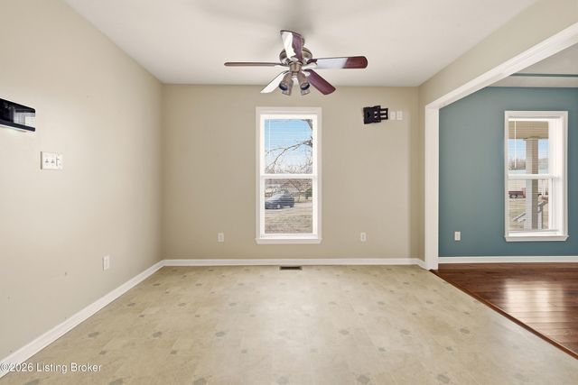 11515 Scott Mills Rd, Fairdale, KY 40118