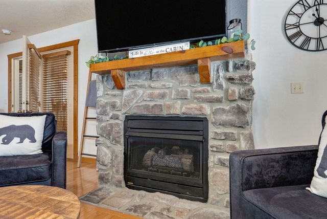 10 Olivia Court 105b, Branson West, MO 65737