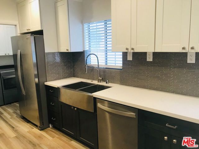 304 W Hillcrest Boulevard, Inglewood, CA 90301