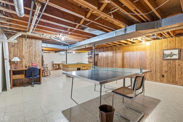 38370 Willowmere St Street, Harrison Twp, MI 48045