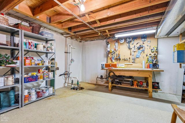 38370 Willowmere St Street, Harrison Twp, MI 48045