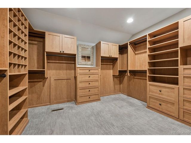 8126 S Glencoe Ct, Littleton, CO 80122