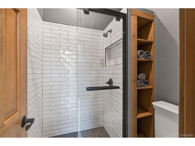 8126 S Glencoe Ct, Littleton, CO 80122