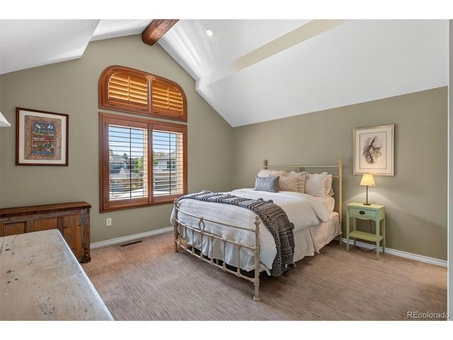 8126 S Glencoe Ct, Littleton, CO 80122