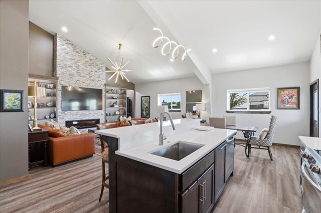 3741 E Highway 34, Ennis, TX 75119