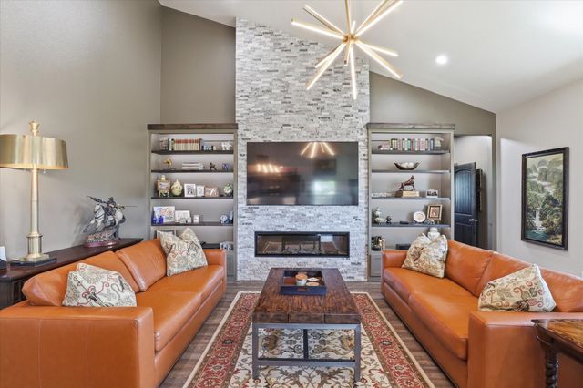 3741 E Highway 34, Ennis, TX 75119