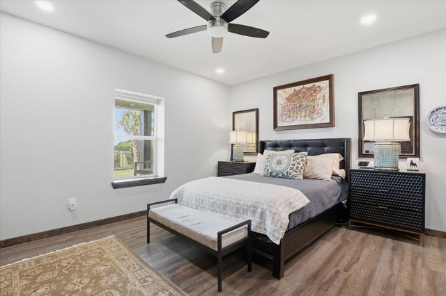 3741 E Highway 34, Ennis, TX 75119