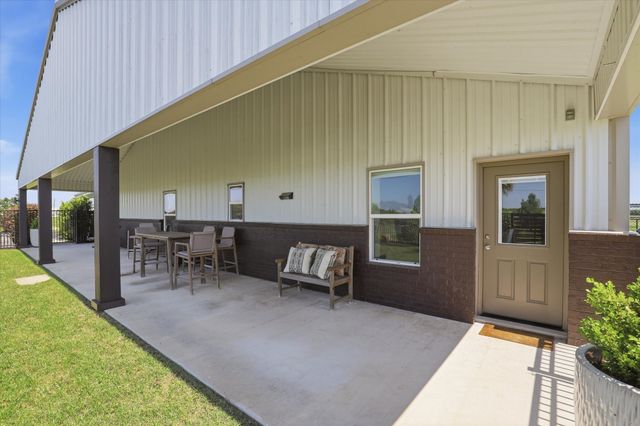 3741 E Highway 34, Ennis, TX 75119
