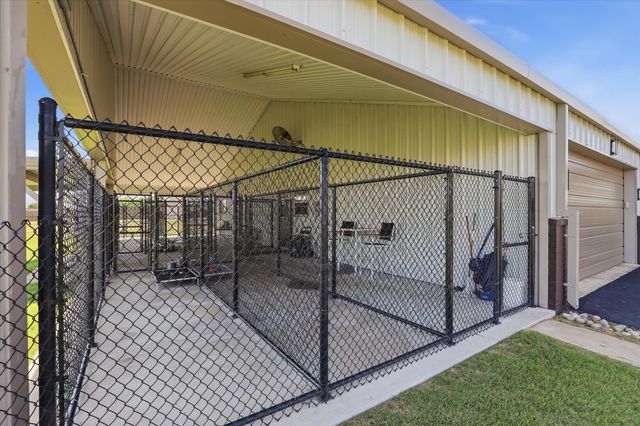 3741 E Highway 34, Ennis, TX 75119
