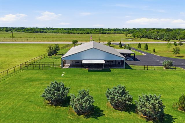 3741 E Highway 34, Ennis, TX 75119