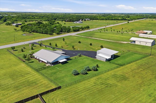 3741 E Highway 34, Ennis, TX 75119