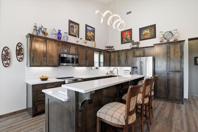 3741 E Highway 34, Ennis, TX 75119