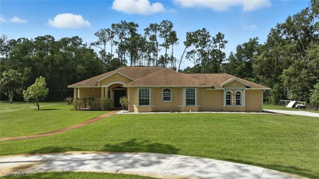 3280 25th AVE SW, Naples, FL 34117