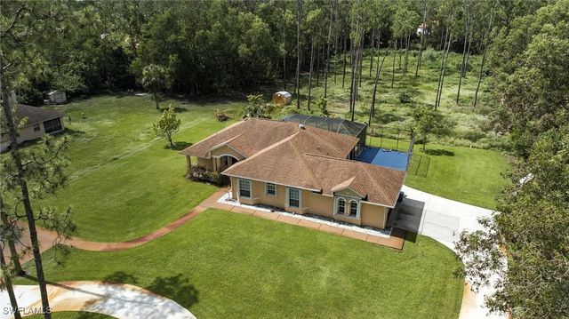 3280 25th AVE SW, Naples, FL 34117