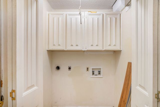 3416 Denbury Drive, Fort Worth, TX 76133