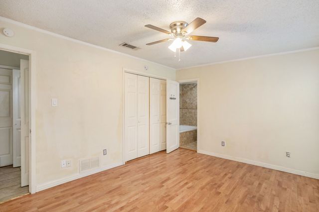 3416 Denbury Drive, Fort Worth, TX 76133