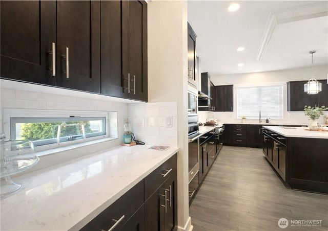 17552 SE 188th Place, Renton, WA 98058