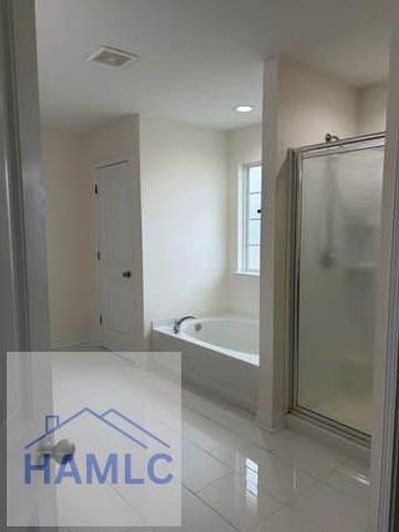 521 Wyckfield Way, Hinesville, GA 31313