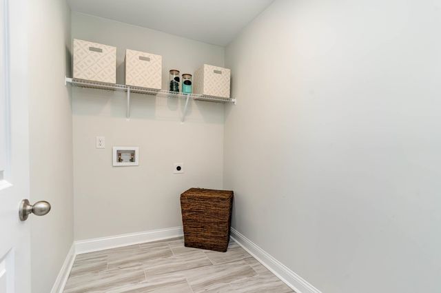 7028 Cinnamon Dr, Conway, SC 29526