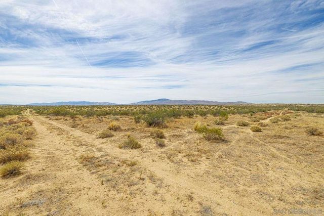 0 112th ST W, Rosamond, CA 93560