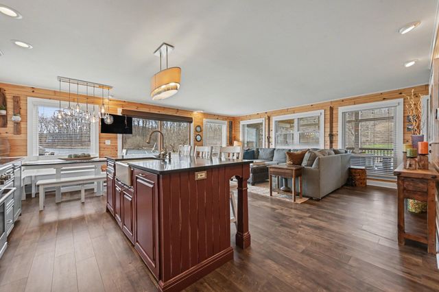 12417 Sunset Drive, Fabius Twp, MI 49093