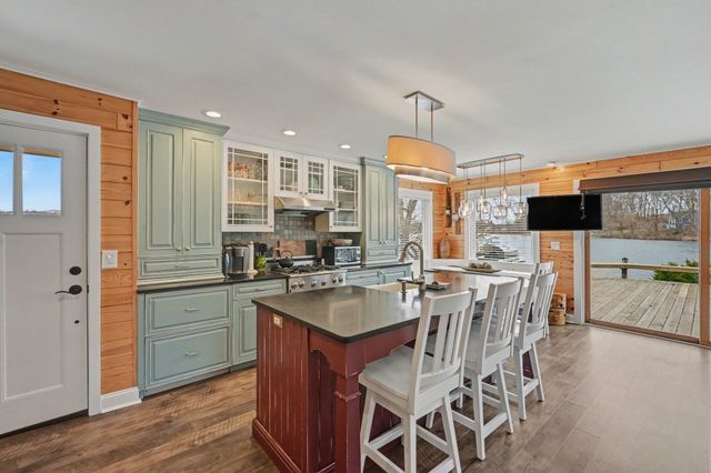 12417 Sunset Drive, Fabius Twp, MI 49093