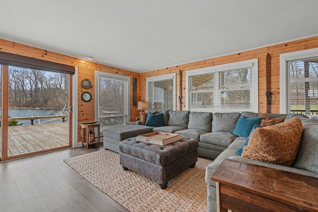 12417 Sunset Drive, Fabius Twp, MI 49093