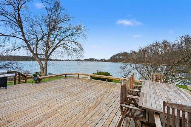 12417 Sunset Drive, Fabius Twp, MI 49093