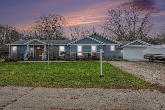 12417 Sunset Drive, Fabius Twp, MI 49093