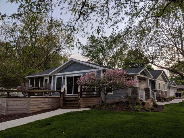 12417 Sunset Drive, Fabius Twp, MI 49093