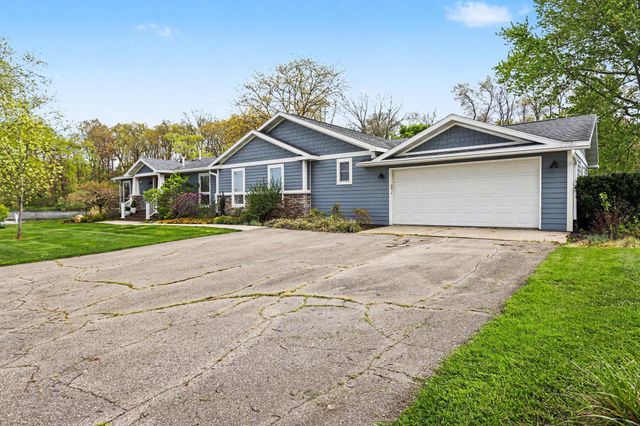 12417 Sunset Drive, Fabius Twp, MI 49093