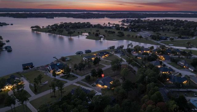 22227 Mallards Cove Ct., Bullard, TX 75757