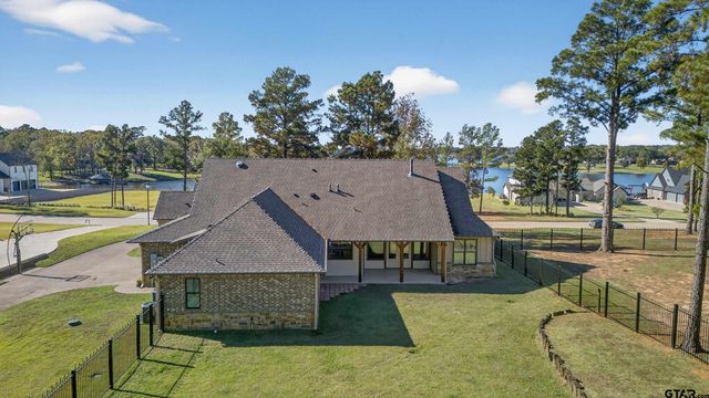 22227 Mallards Cove Ct., Bullard, TX 75757