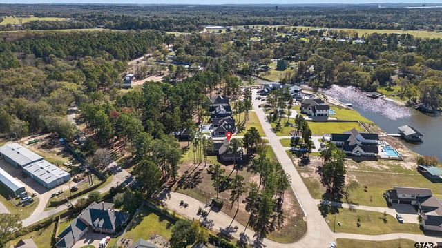 22227 Mallards Cove Ct., Bullard, TX 75757
