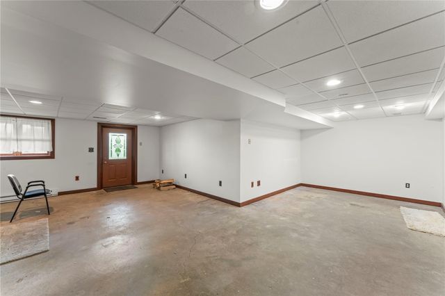 68 Putorti Lane, Canonsburg, PA 15317