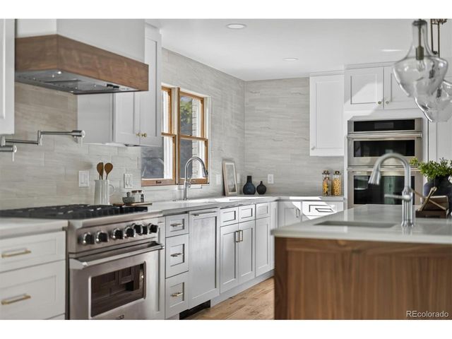 4991 S Elmira St, Greenwood Village, CO 80111