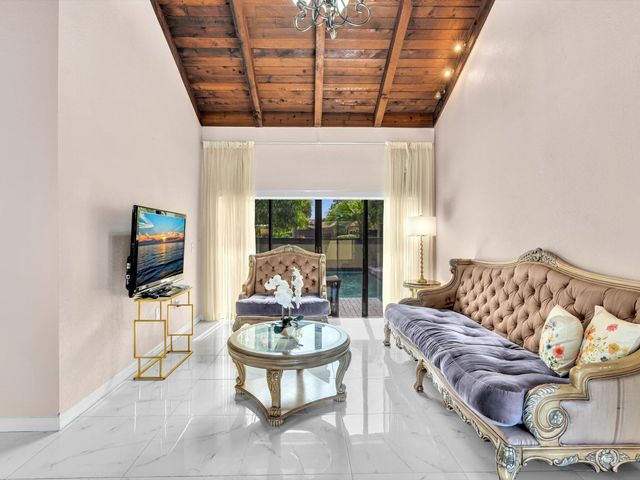 20331 NE 10th Court, Miami, FL 33179