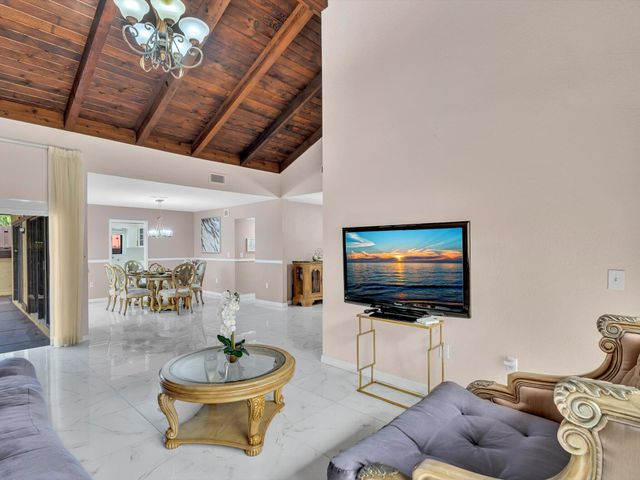 20331 NE 10th Court, Miami, FL 33179