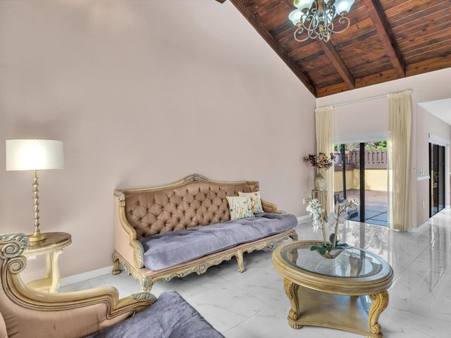 20331 NE 10th Court, Miami, FL 33179