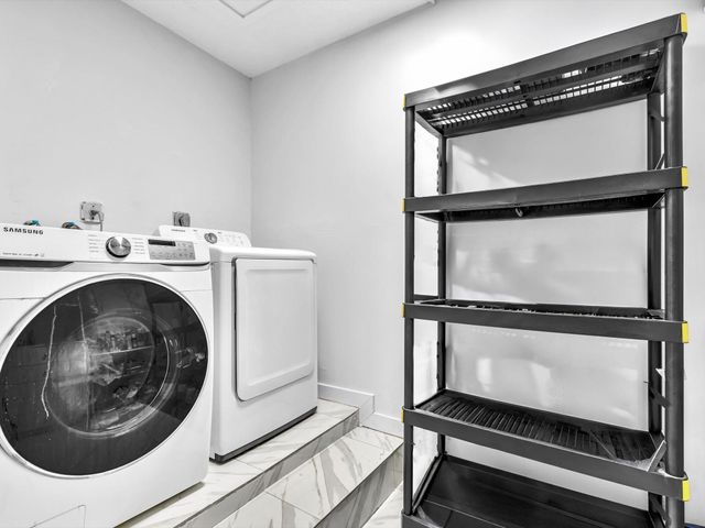 20331 NE 10th Court, Miami, FL 33179