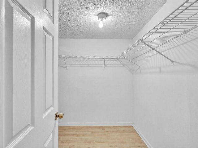 20331 NE 10th Court, Miami, FL 33179