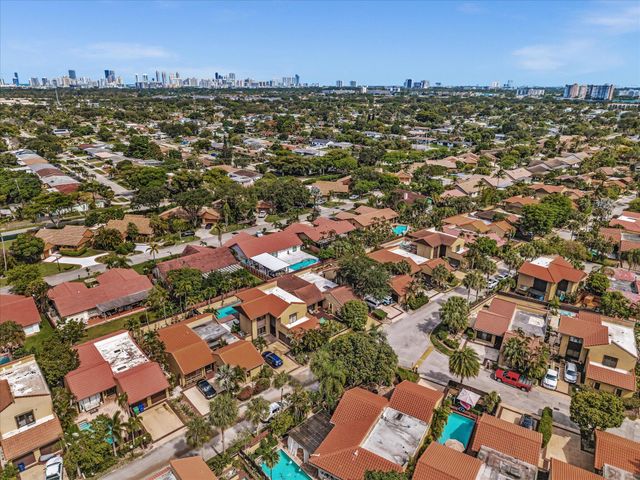 20331 NE 10th Court, Miami, FL 33179