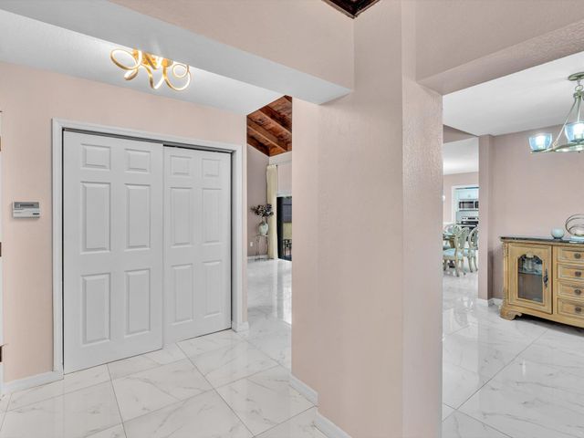 20331 NE 10th Court, Miami, FL 33179