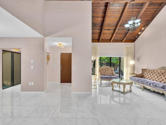 20331 NE 10th Court, Miami, FL 33179