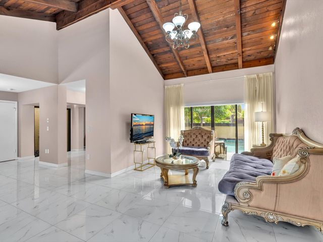 20331 NE 10th Court, Miami, FL 33179