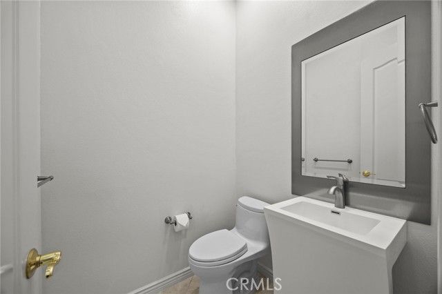 9116 Pinyon Point Court, Corona, CA 92883