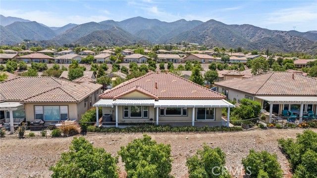 9116 Pinyon Point Court, Corona, CA 92883