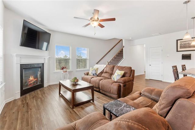 147 Madison Bend, Woodstock, GA 30188