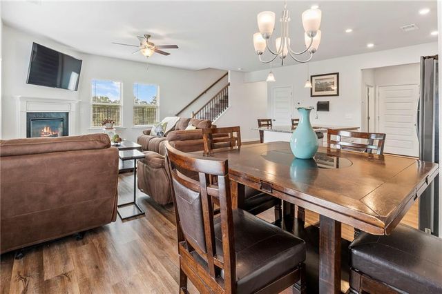 147 Madison Bend, Woodstock, GA 30188