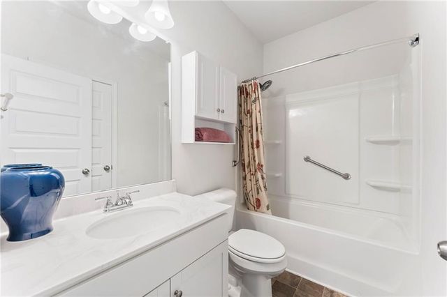 147 Madison Bend, Woodstock, GA 30188